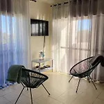 Lejlighed Charming With Shared Pool *