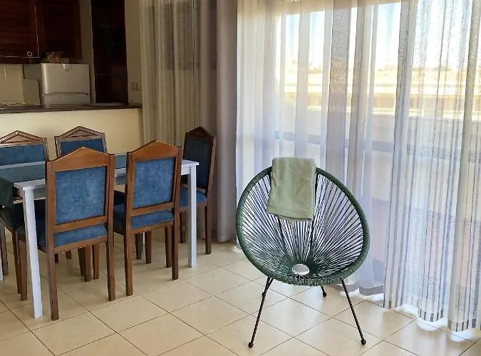 Charming With Shared Pool *