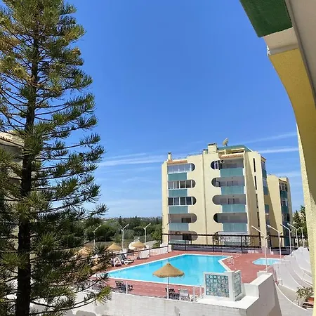 Apartamento Charming With Shared Pool