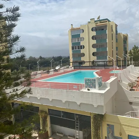 Apartamento Charming With Shared Pool
